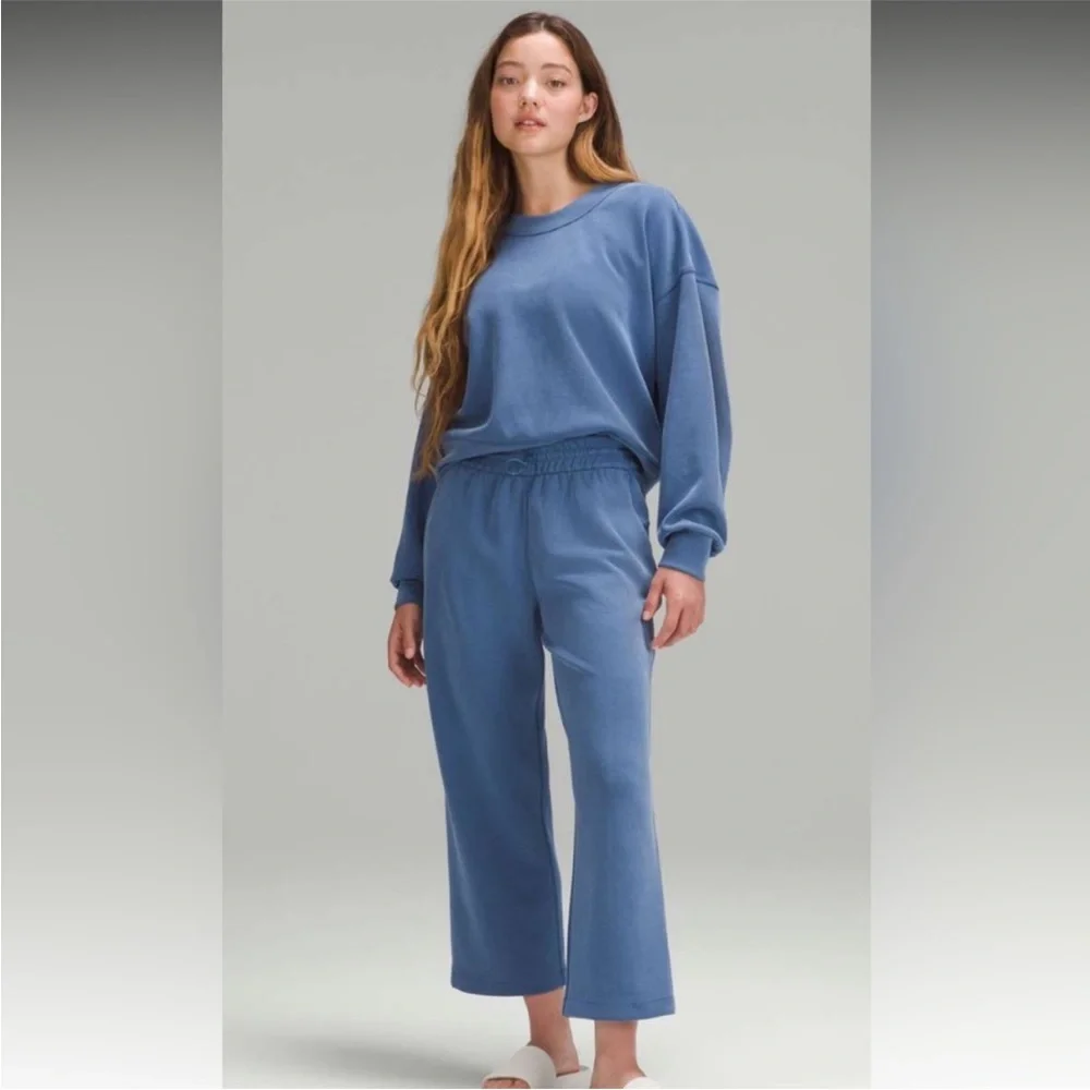 lululemon athletica Blue Sweatpants - Picture 2 of 7